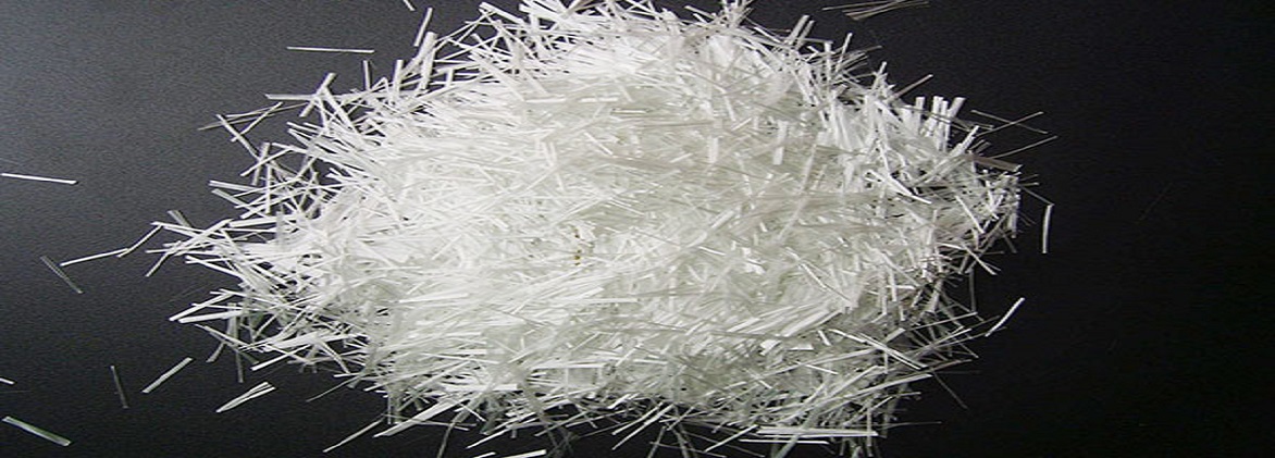 Fiberglass from glass waste